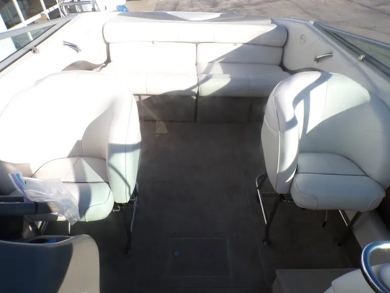 Slide: The Image of Crownline Boats 266 BR 2001 - 14