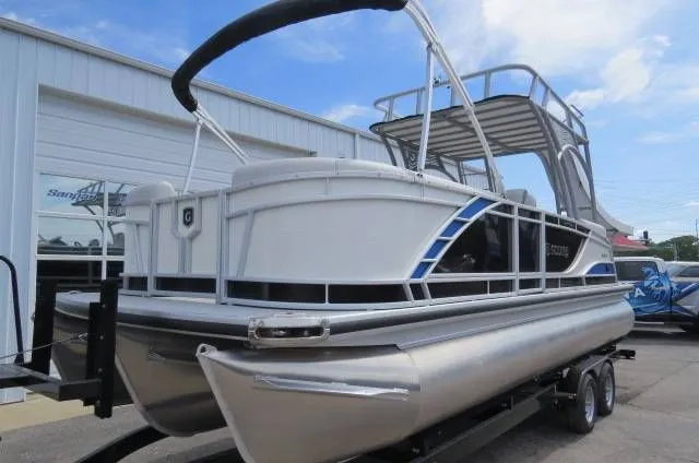 The Image of Godfrey Monaco 255 SD 2023 - 1