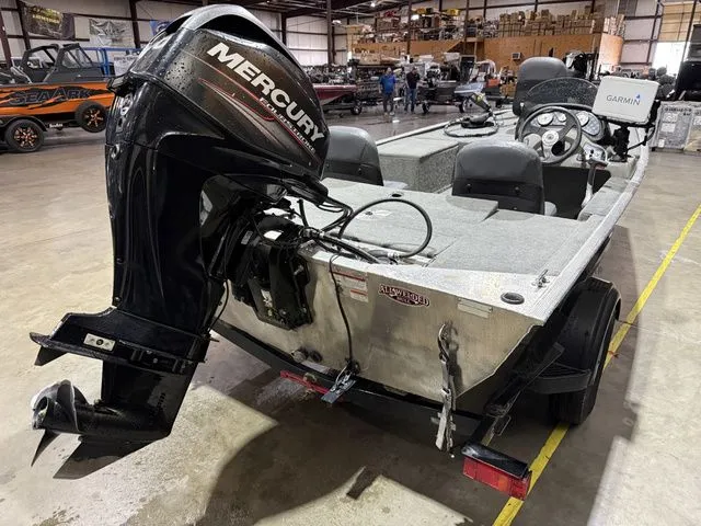 Slide: The Image of Tracker Pro 170 W/ Mercury 40 2016 - 4