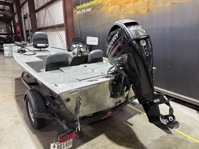Slide: The Image of Tracker Pro 170 W/ Mercury 40 2016 - 5