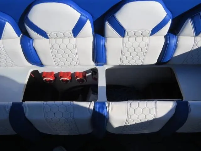 Slide: The Image of Black Thunder 43 EC Raised Deck 2022 - 14