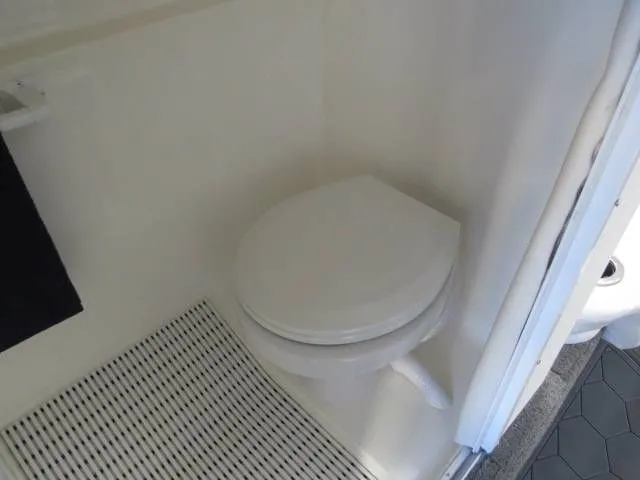 Slide: The Image of Black Thunder 43 EC Raised Deck 2022 - 29