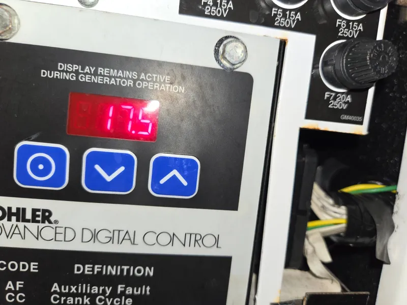 Slide: The Image of Chaparral 310 Signature 2009 - 39