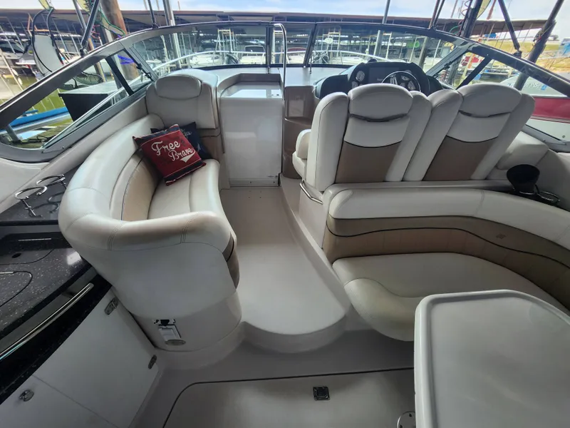 Slide: The Image of Four Winns 358 Vista 2007 - 13