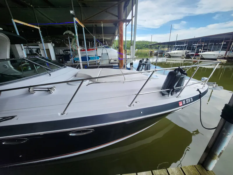 Slide: The Image of Four Winns 358 Vista 2007 - 3