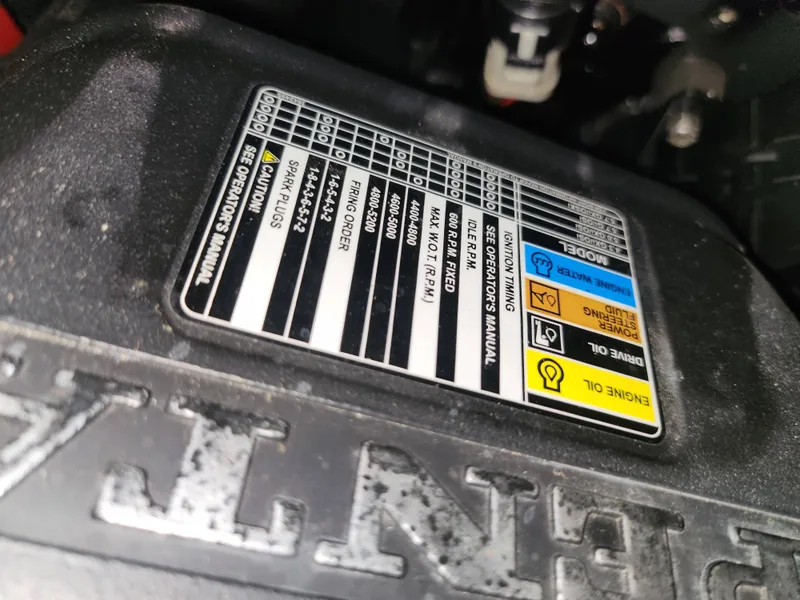 Slide: The Image of Four Winns 358 Vista 2007 - 34