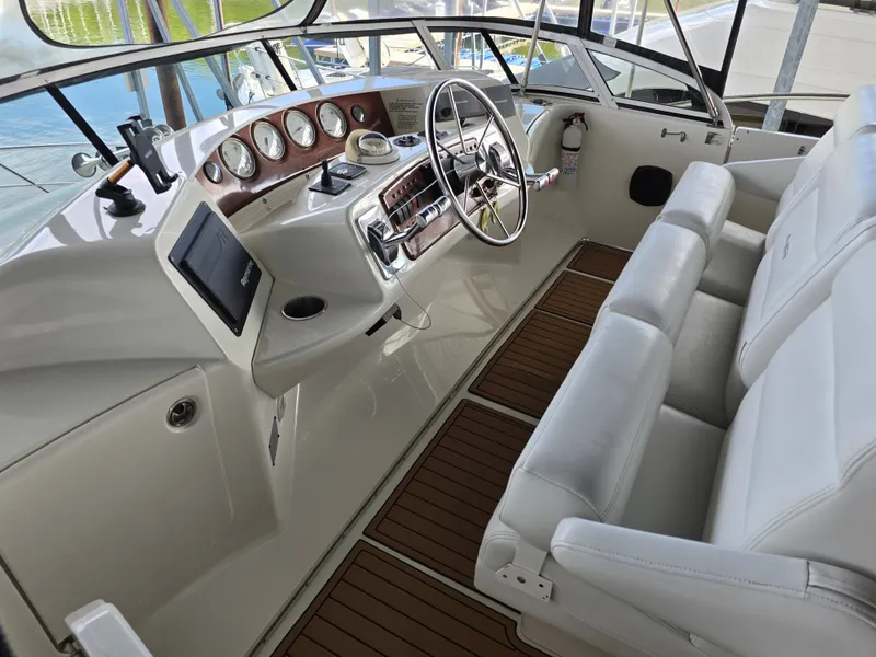 Slide: The Image of Silverton 43 Motor Yacht 2005 - 13