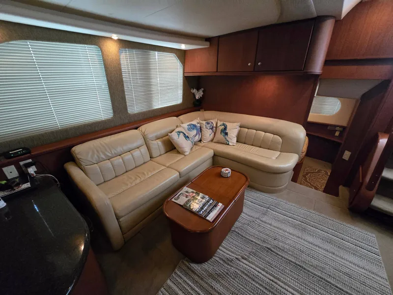 Slide: The Image of Silverton 43 Motor Yacht 2005 - 18