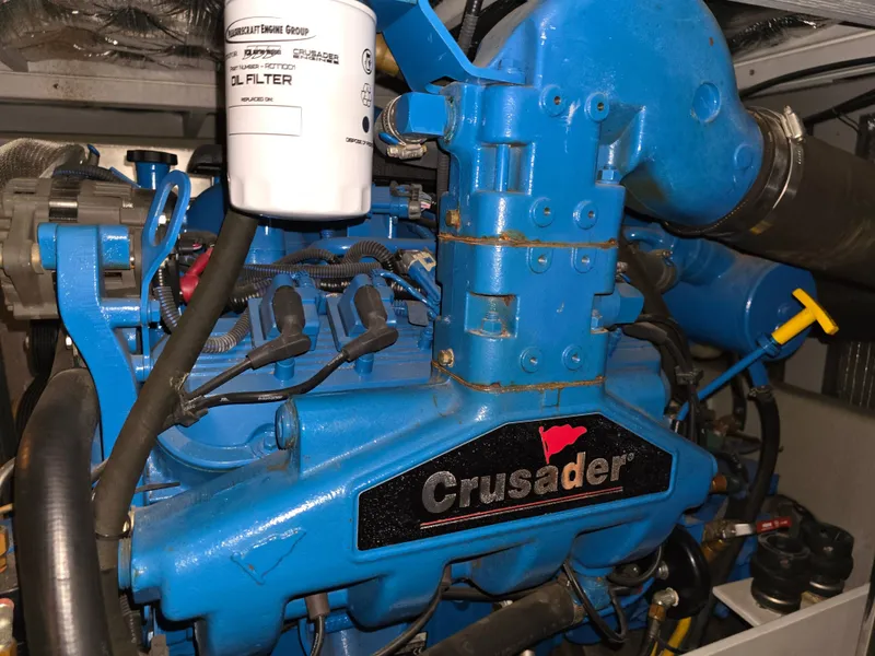 Slide: The Image of Silverton 43 Motor Yacht 2005 - 35