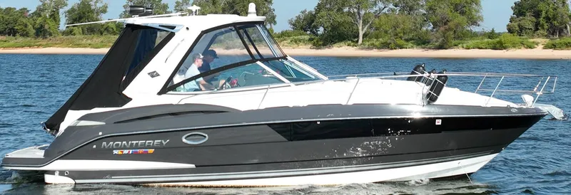 Slide: The Image of Monterey 335 Sport Yacht 2019 - 11