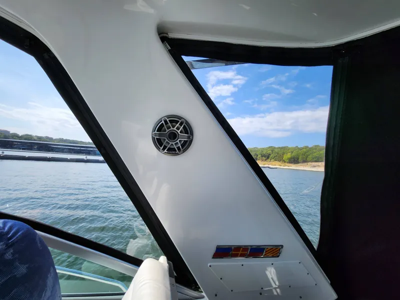 Slide: The Image of Monterey 335 Sport Yacht 2019 - 48