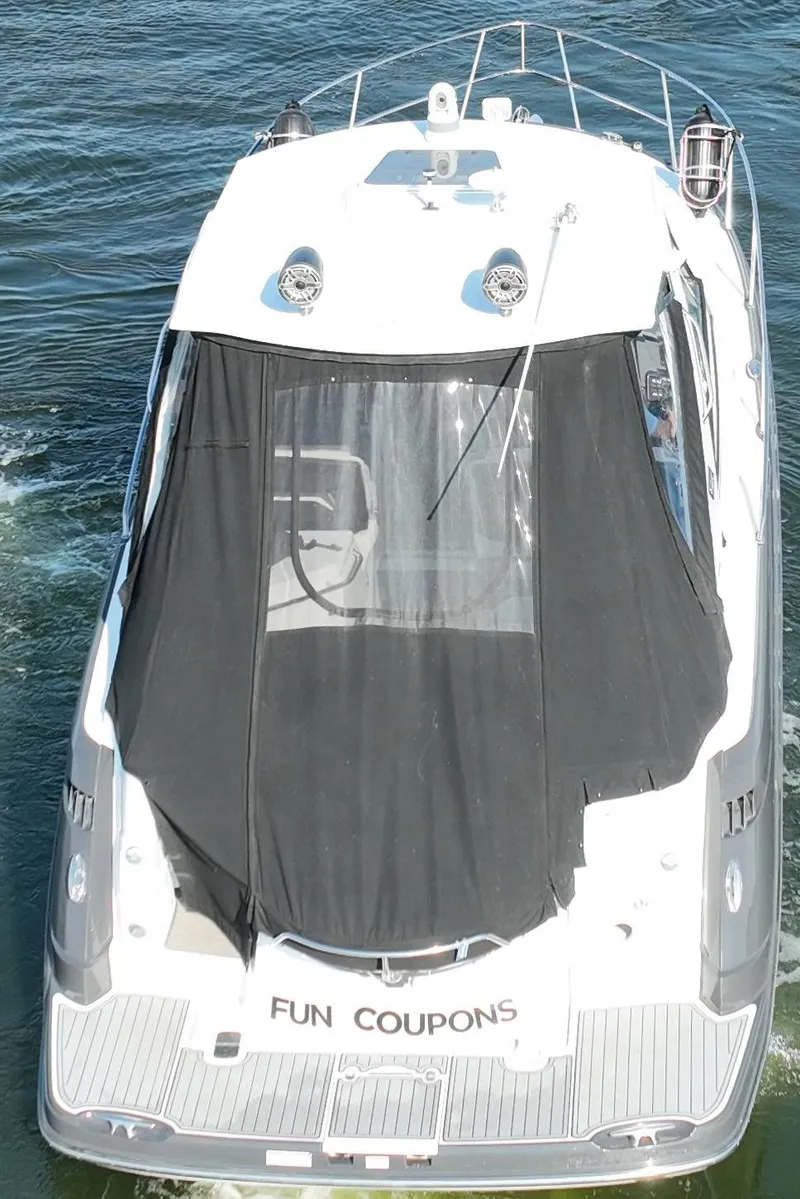 Slide: The Image of Monterey 335 Sport Yacht 2019 - 51