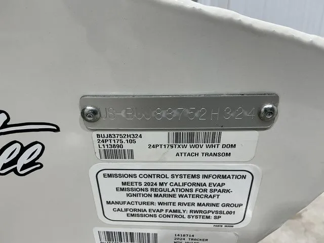 Slide: The Image of Tracker Pro Team 175 TXW 2024 - 10