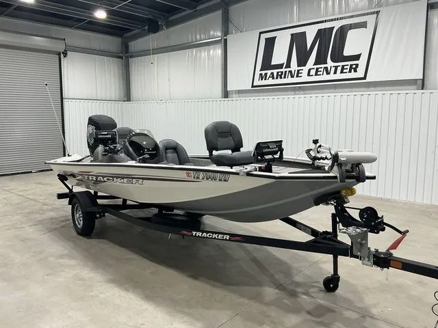 Slide: The Image of Tracker Pro Team 175 TXW 2024 - 7