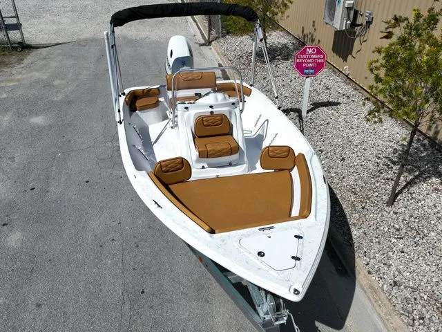 Slide: The Image of ALK 2 Powerboats 18CRS - GPS- STEREO 2026 - 13