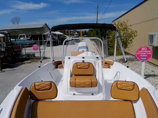 Slide: The Image of ALK 2 Powerboats 18CRS - GPS- STEREO 2026 - 34