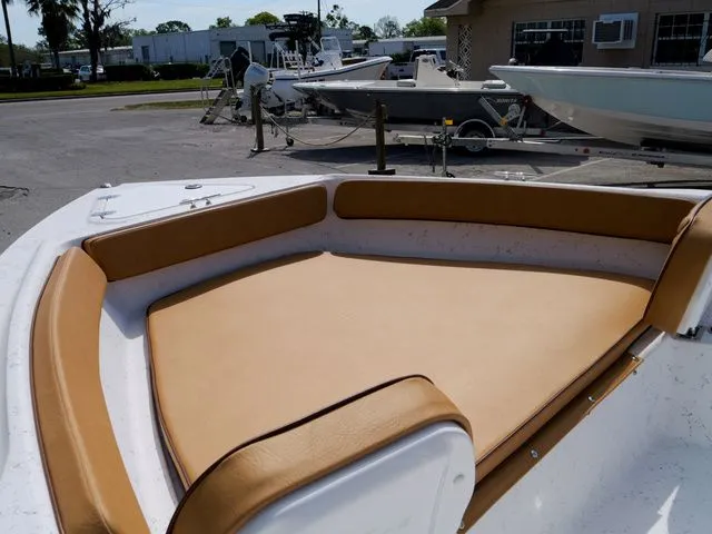 Slide: The Image of ALK 2 Powerboats 18CRS - GPS- STEREO 2026 - 38