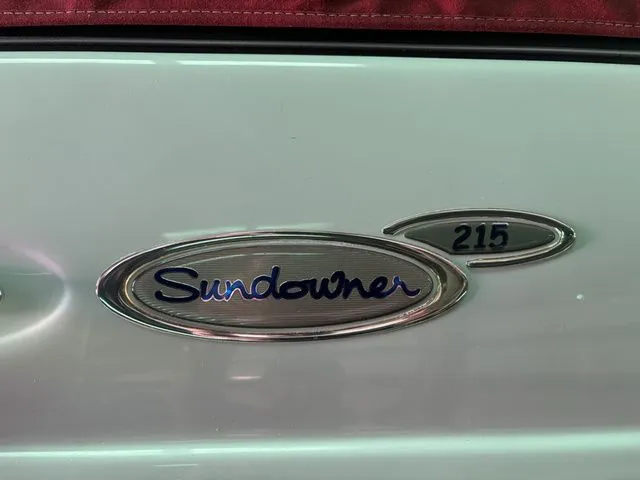 Slide: The Image of Four Winns 215 Sundowner 2003 - 7