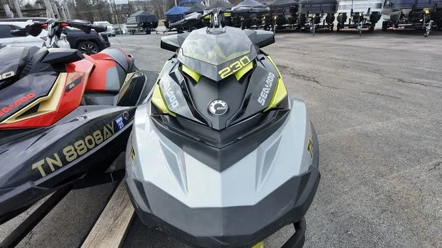 Slide: The Image of Sea-Doo GTR 2019 - 5