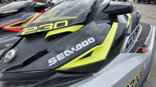 Slide: The Image of Sea-Doo GTR 2019 - 6