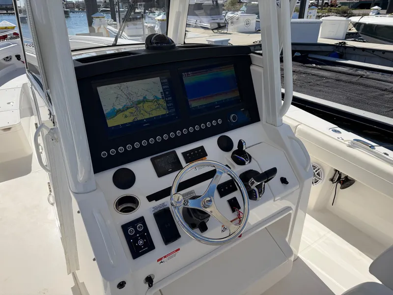 Slide: The Image of Regulator Marine 34 2025 - 32