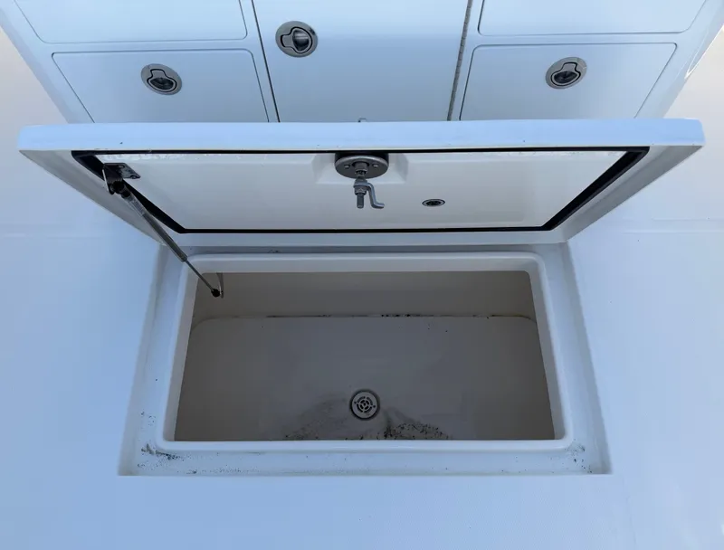 Slide: The Image of Regulator Marine 34 2025 - 55