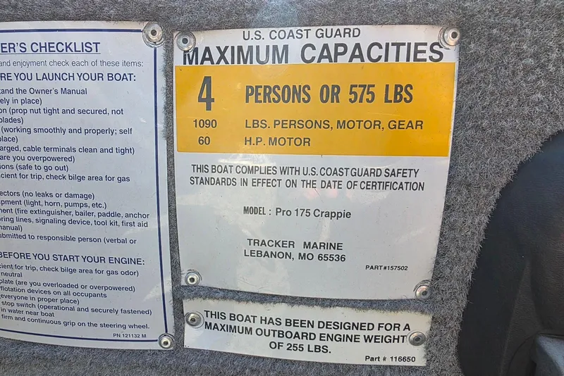 Slide: The Image of 2010 Bass Tracker Pro Crappie 175 capacity plate, U.S. Coast Guard safety standards, 4 persons or 575 lbs. - 18