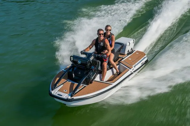 Slide: The Image of Yamaha Crosswave 2026 - 12