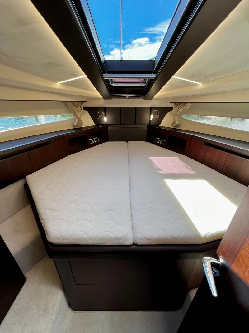Slide: The Image of Luxurious interior of Galeon 425 HTS yacht, 2021 model. - 19