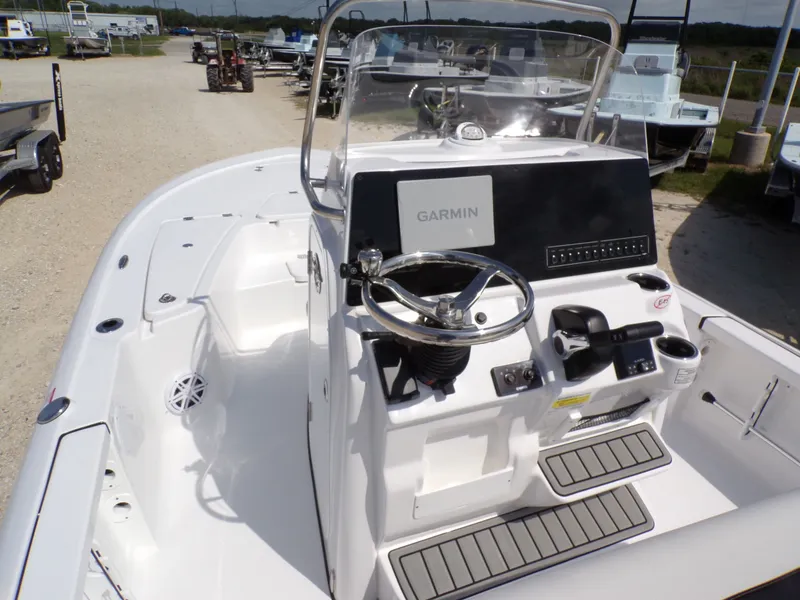 Slide: The Image of Tidewater 2110 Bay Max 2025 - 22