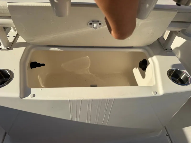 Slide: The Image of Bayliner T20 2021 - 17