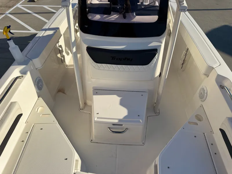 Slide: The Image of Bayliner T20 2021 - 23