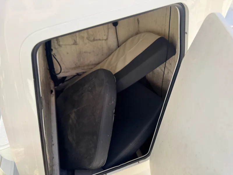 Slide: The Image of Bayliner T20 2021 - 26