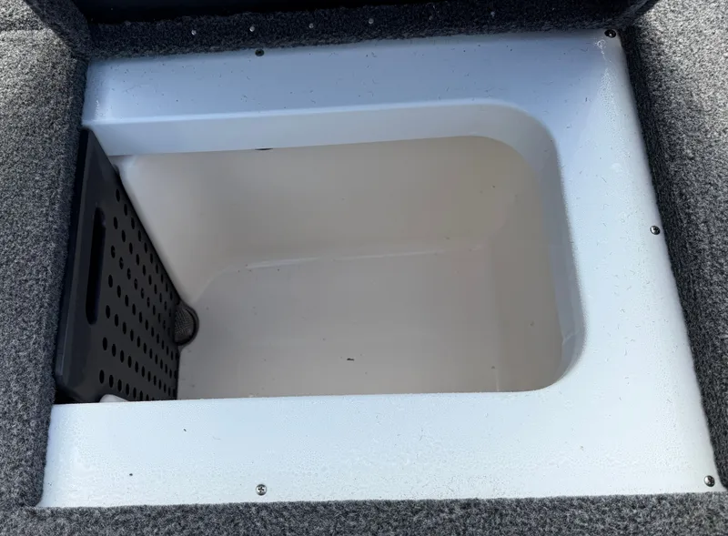 Slide: The Image of Vexus AVX1980 2021 - 15