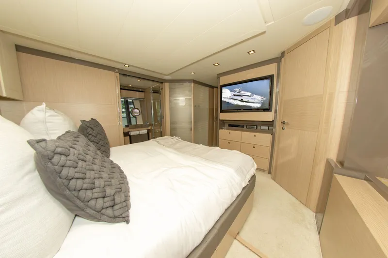 Slide: The Image of Ferretti 750 2015 - 52