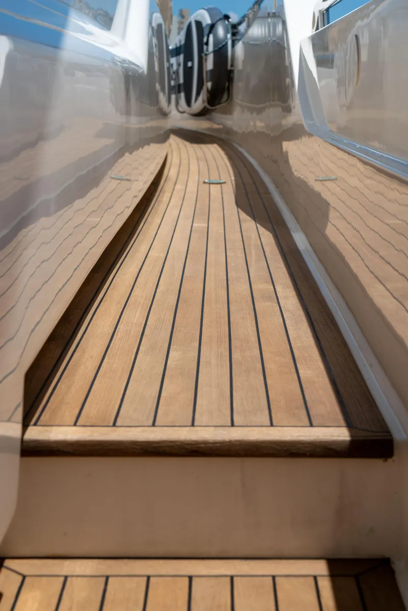 Slide: The Image of Ferretti 750 2015 - 65