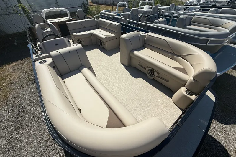 Slide: The Image of 2026 Tahoe Pontoon Sport 85 Rear Fish with spacious seating and modern design. - 4