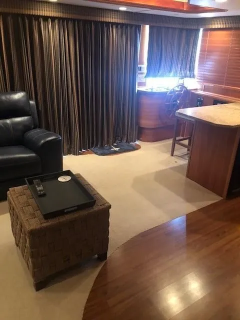 Slide: The Image of Monticello 70 River Yacht 2007 - 14