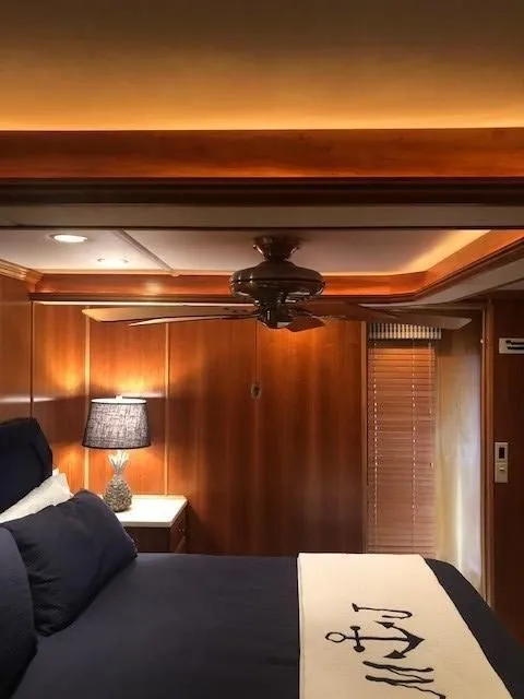 Slide: The Image of Monticello 70 River Yacht 2007 - 20