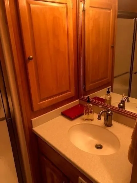 Slide: The Image of Monticello 70 River Yacht 2007 - 27