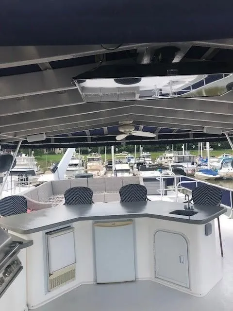 Slide: The Image of Monticello 70 River Yacht 2007 - 37