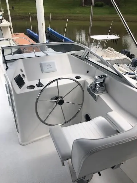 Slide: The Image of Monticello 70 River Yacht 2007 - 42