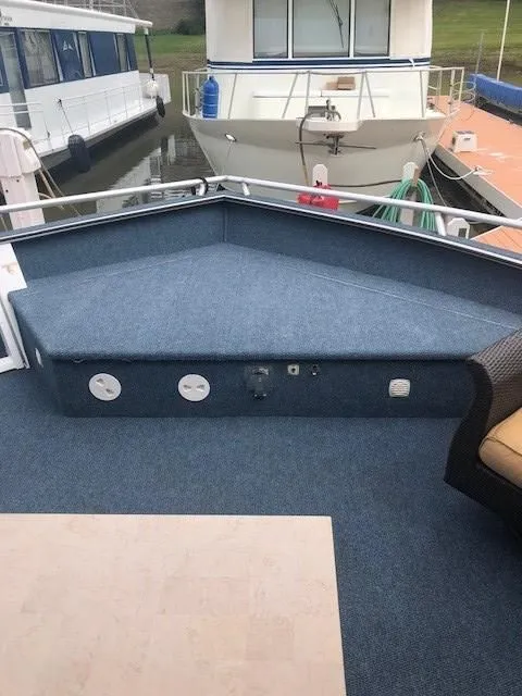 Slide: The Image of Monticello 70 River Yacht 2007 - 5