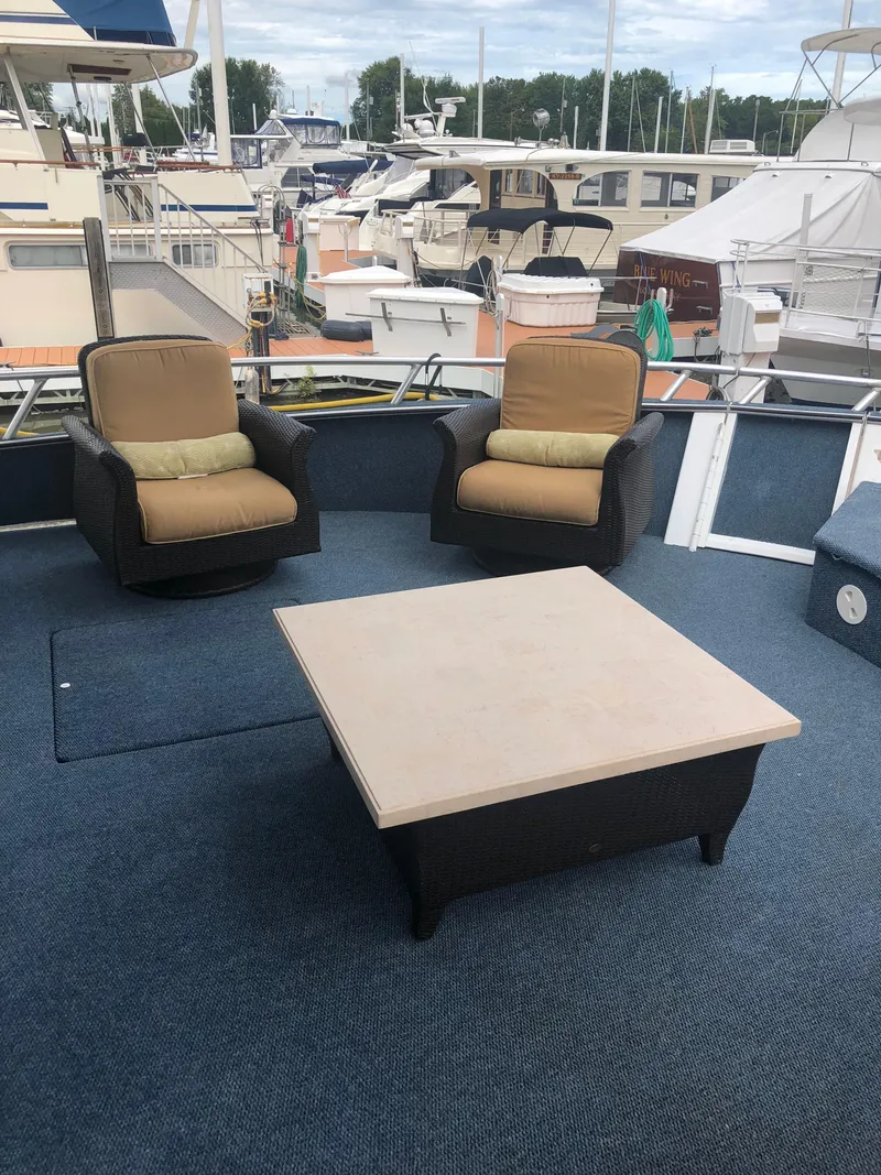 Slide: The Image of Monticello 70 River Yacht 2007 - 6