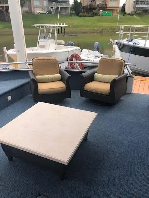 Slide: The Image of Monticello 70 River Yacht 2007 - 7