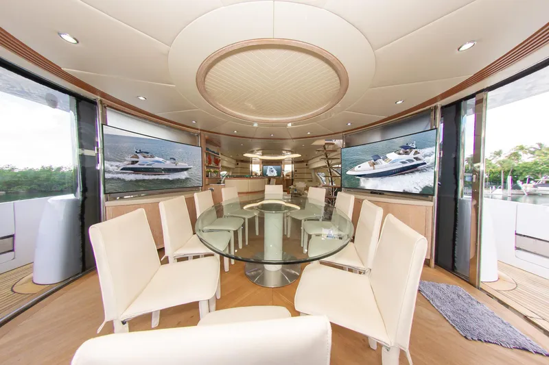 Slide: The Image of Azimut 98 Leonardo 2006 - 54