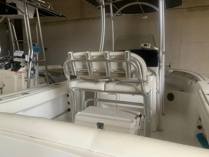 Slide: The Image of Sportsman Heritage 211 Center Console 2016 - 13