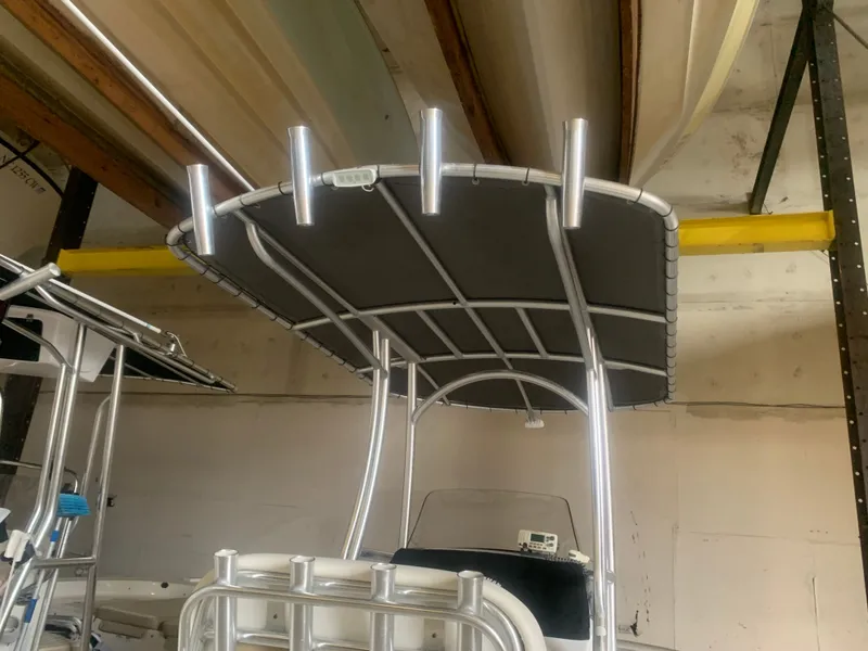 Slide: The Image of Sportsman Heritage 211 Center Console 2016 - 14