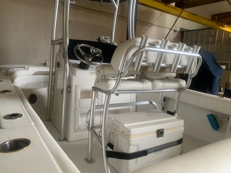 Slide: The Image of Sportsman Heritage 211 Center Console 2016 - 18