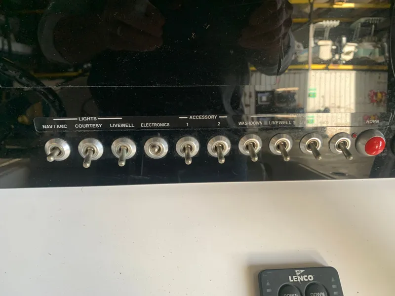 Slide: The Image of Sportsman Heritage 211 Center Console 2016 - 50